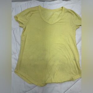 SO Sunny Yellow V-Neck Tee size Small- Favorite V neck cute shirt